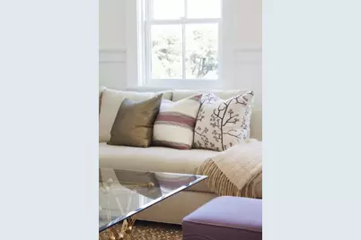 21 Woodbine St, Nantucket, MA 02554 - Photo 5