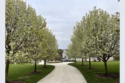 21 Woodbine St, Nantucket, MA 02554 - Photo 19