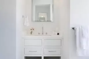 21 Woodbine St, Nantucket, MA 02554 - Photo 11