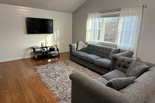 34 Golden Hills Rd, Saugus, MA 01906 - Photo 5