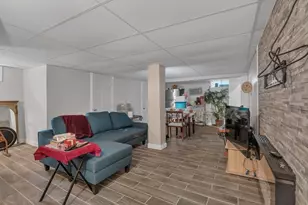 196-198 Knight Ave, Attleboro, MA 02703 - Photo 33
