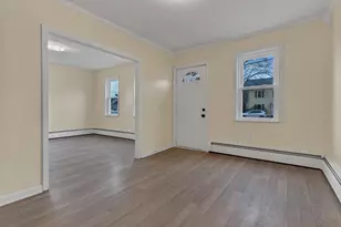 196-198 Knight Ave, Attleboro, MA 02703 - Photo 7