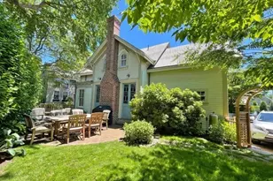 51 Fair St, Nantucket, MA 02554 - Photo 3