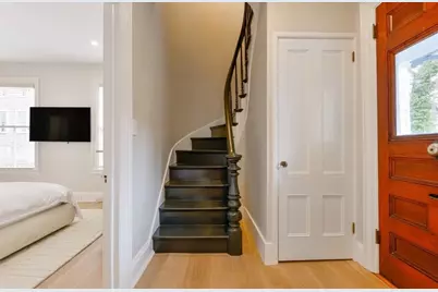 51 Fair St, Nantucket, MA 02554 - Photo 17