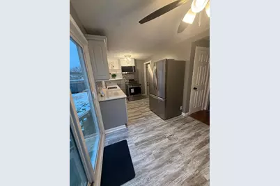 36 Daley St, Chicopee, MA 01013 - Photo 9