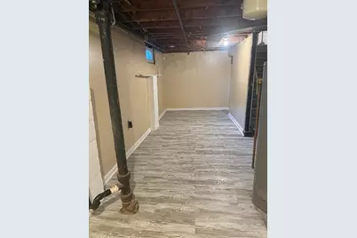 36 Daley St, Chicopee, MA 01013 - Photo 21