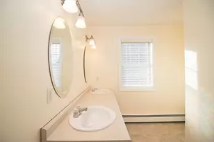 694 Westford St, Lowell, MA 01851 - Photo 19