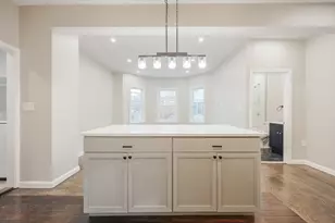 135 Washburn St, Taunton, MA 02780 - Photo 5