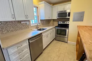 31 Arlington Rd, Woburn, MA 01801 - Photo 7