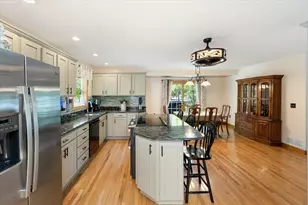 472 Potter Rd, Framingham, MA 01701 - Photo 15