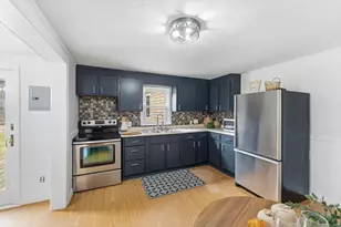 33 Alton Dr, Dudley, MA 01571 - Photo 9