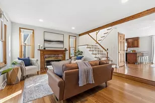 610 Wellman Ave, Chelmsford, MA 01863 - Photo 3