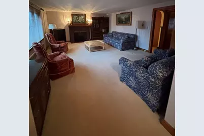 172 Florence St, Melrose, MA 02176 - Photo 7