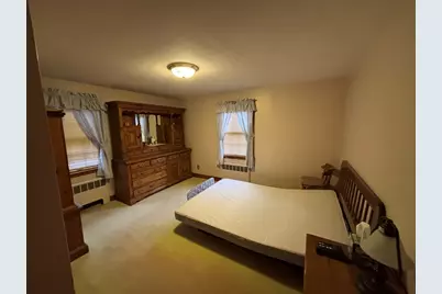 172 Florence St, Melrose, MA 02176 - Photo 13