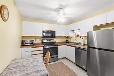 3920 Mystic Valley Parkway #709, Medford, MA 02155 - Photo 11