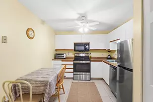 3920 Mystic Valley Pkwy, Medford, MA 02155 - Photo 9