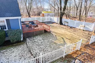 20 Washburn St, Attleboro, MA 02703 - Photo 23