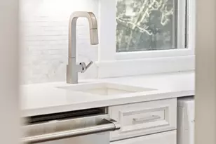 27 Everett Ave, Winchester, MA 01890 - Photo 7