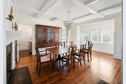 27 Everett Ave, Winchester, MA 01890 - Photo 11