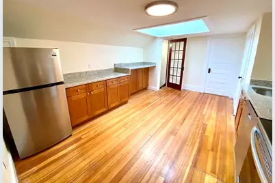 24 Clyde Rd #3, Watertown, MA 02472 - Photo 3