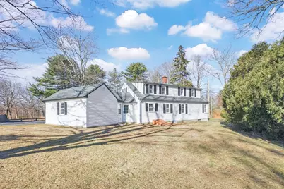 865 S Branch Pkwy, Springfield, MA 01118 - Photo 3