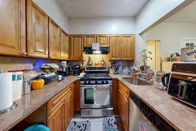 27 Julian St, Boston, MA 02125 - Photo 9