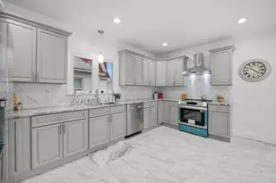 11 Herman St, Springfield, MA 01108 - Photo 13