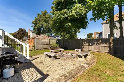 38 Newport Rd, Hull, MA 02045 - Photo 15