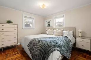 38 Newport Rd, Hull, MA 02045 - Photo 9