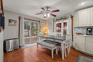 37 Lombard Ave, Amesbury, MA 01913 - Photo 11