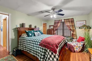 37 Lombard Ave, Amesbury, MA 01913 - Photo 15