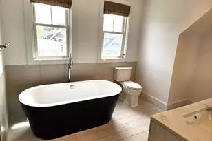 84 Romsey St, Boston, MA 02125 - Photo 13