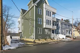 8 Vine St, Haverhill, MA 01830 - Photo 23