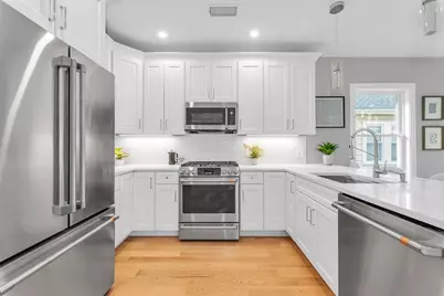 105 Neponset Ave #105, Boston, MA 02131 - Photo 7