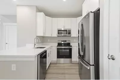 8 Vine Street #6, Haverhill, MA 01830 - Photo 15