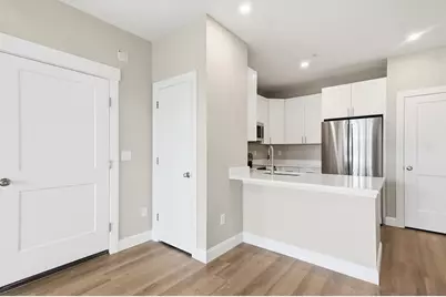 8 Vine Street #6, Haverhill, MA 01830 - Photo 13