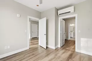 8 Vine St, Haverhill, MA 01830 - Photo 23