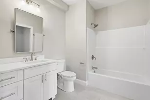 8 Vine St, Haverhill, MA 01830 - Photo 17