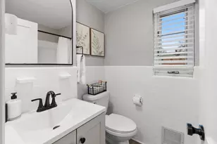 49 Pierce Rd, Watertown, MA 02472 - Photo 19