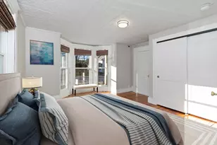 117 Elm St, Amesbury, MA 01913 - Photo 17