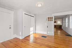 117 Elm St, Amesbury, MA 01913 - Photo 19