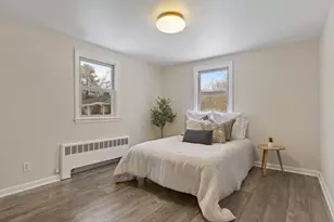 58 Neillian Way, Bedford, MA 01730 - Photo 9