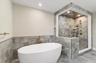 395 Vernon St, Wakefield, MA 01880 - Photo 21