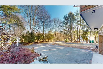 13 West Street, Woburn, MA 01801 - Photo 23