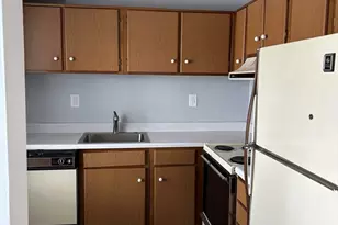 71 Nassau Dr, Springfield, MA 01129 - Photo 15