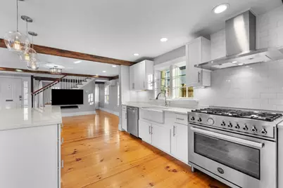 36 High St, Andover, MA 01810 - Photo 9