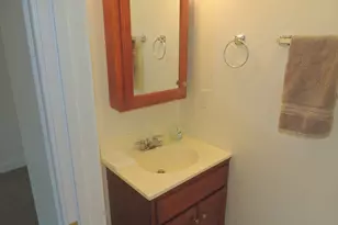 27 Greenleaves Dr, Amherst, MA 01002 - Photo 15