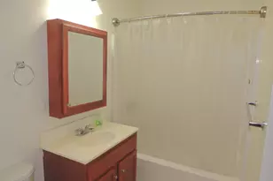 27 Greenleaves Dr, Amherst, MA 01002 - Photo 11