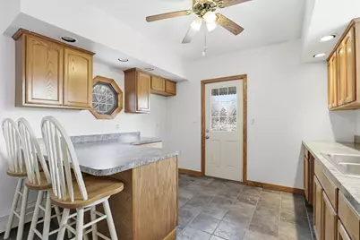 14 Sycamore, Fairhaven, MA 02719 - Photo 11