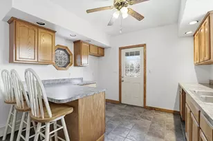 14 Sycamore, Fairhaven, MA 02719 - Photo 11